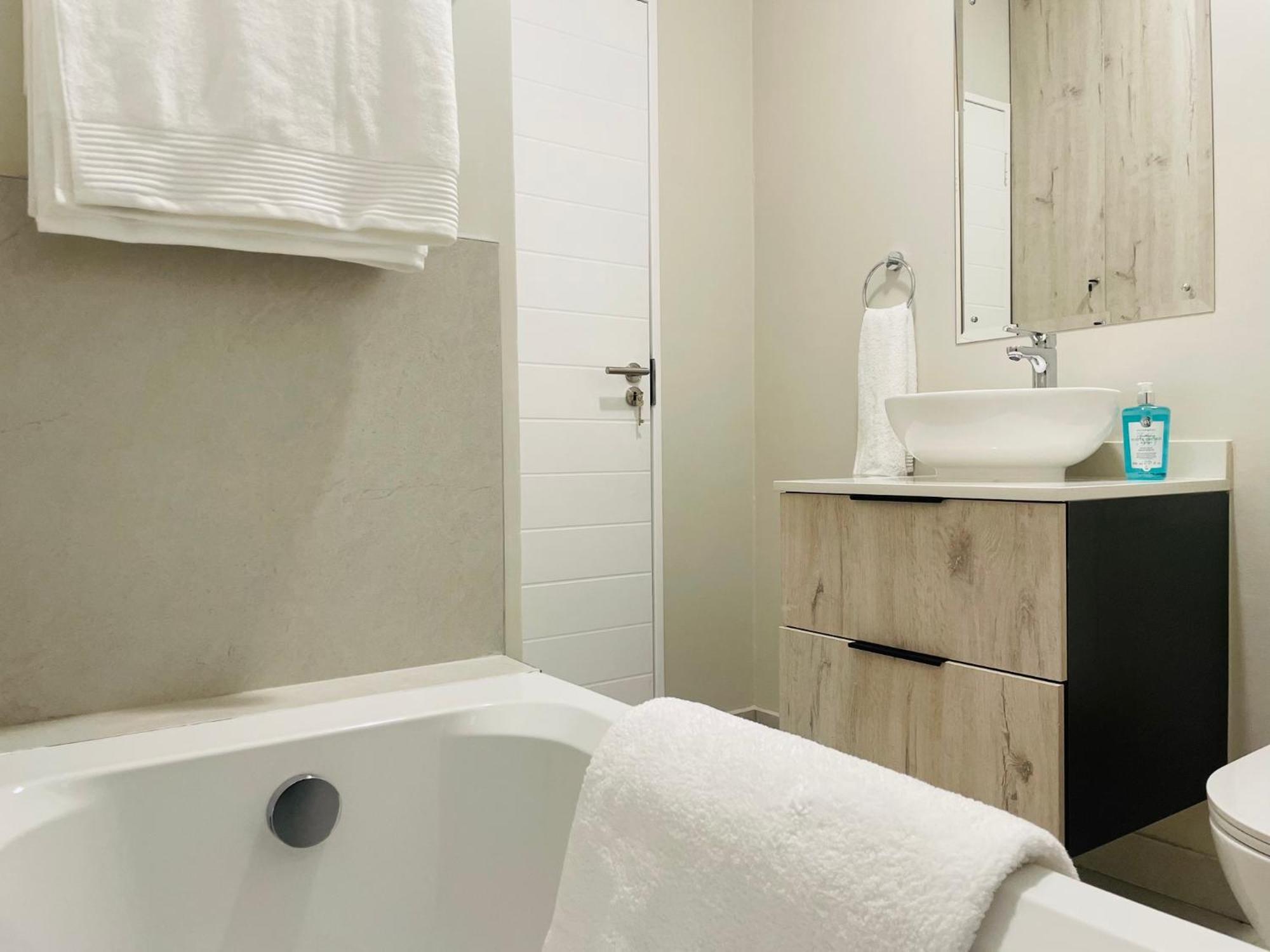 Mikeys Place On New: 2Bed2Bath No.1 With Free Wifinetflix 미드랜드 외부 사진